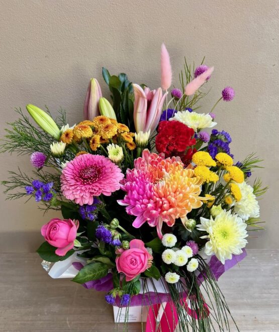 Bright and Cheerful Posy Box - Image 11