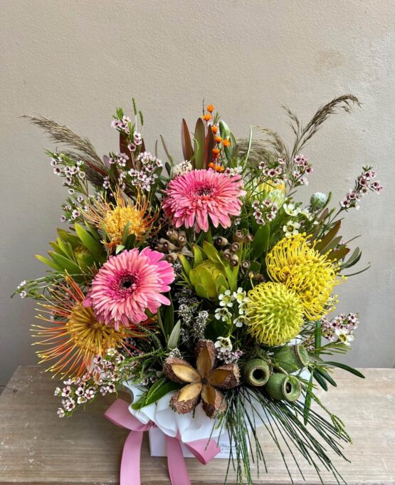 Natives and Seasonal Floral Box - Image 4