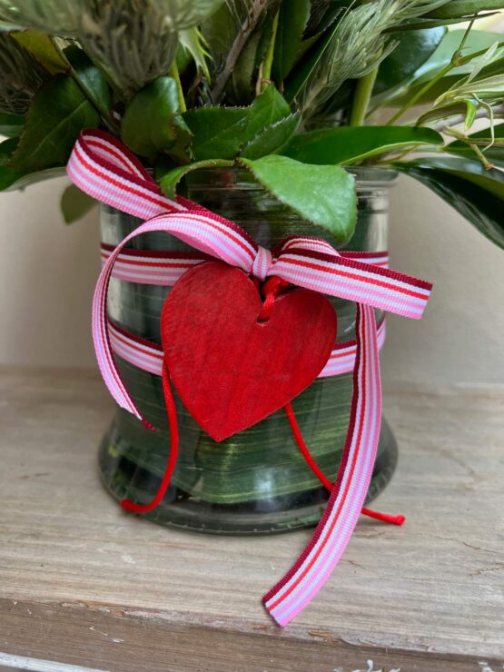 VALENTINES bouquet in vase - Image 2