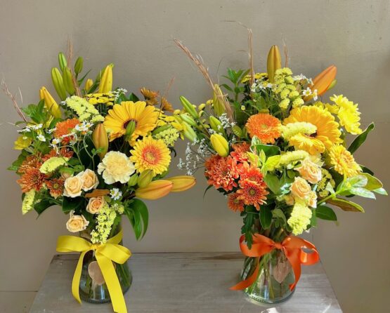 Bouquet in vase - medium - Image 6