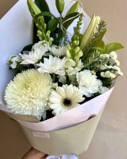 Classic White and Green bouquet - small